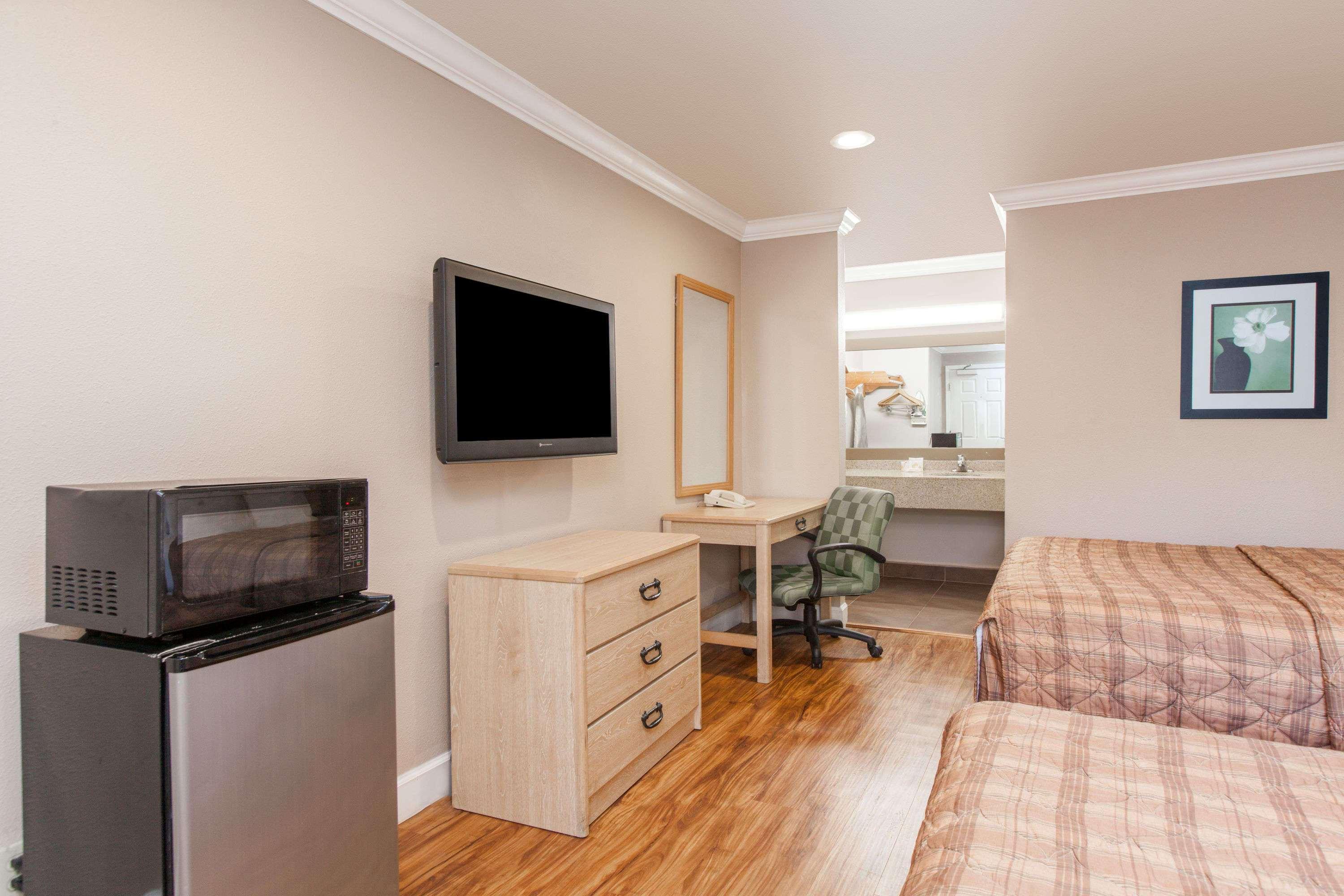 Days Inn By Wyndham San Francisco S/Oyster Point Airport Selatan San Francisco Luaran gambar